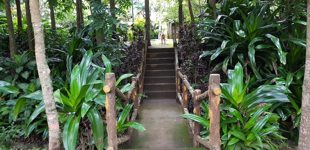 Tagaytay Summer House Tagaytay City Exterior photo